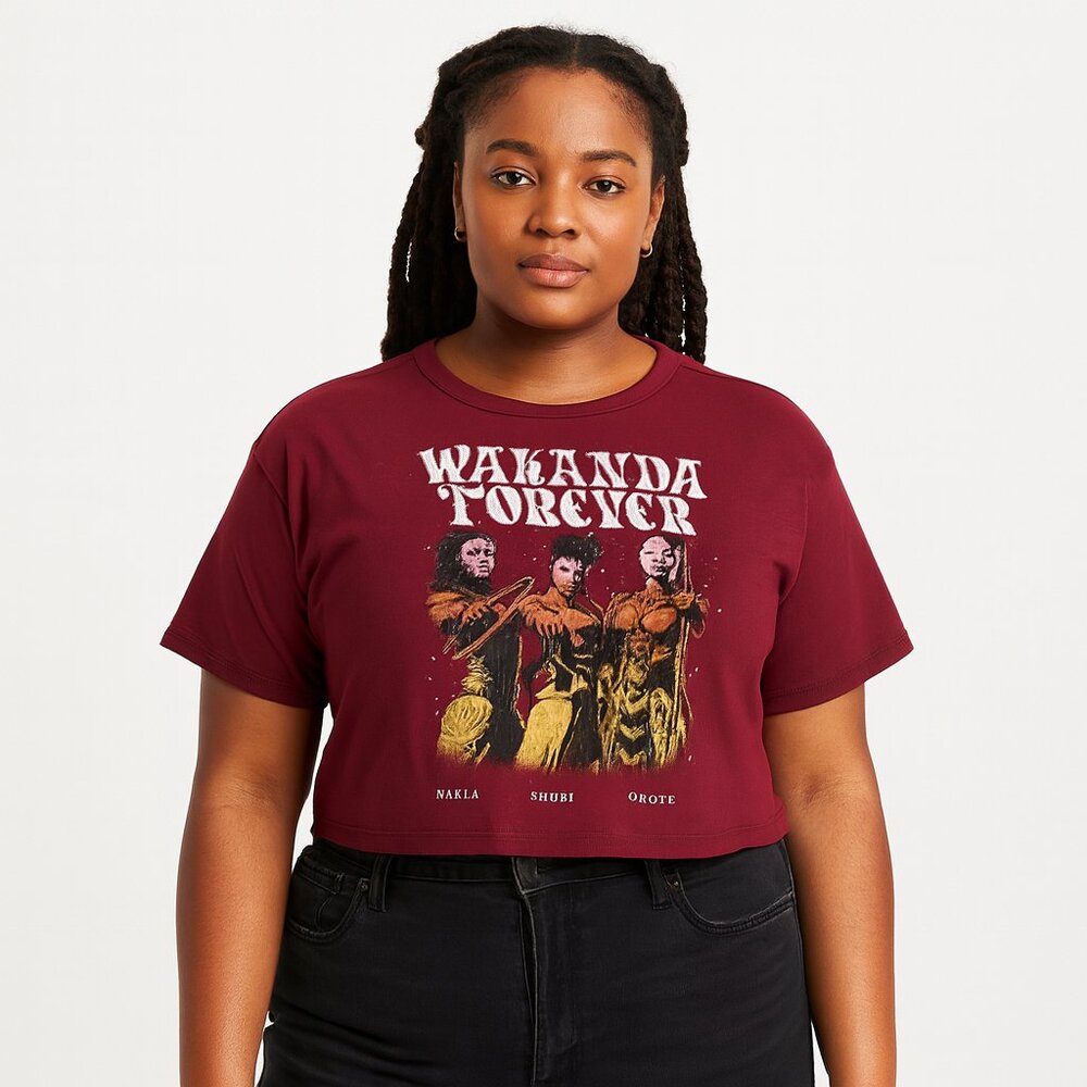 Black Panther Wakanda Forever Crop Tee – Marvel Studios Women's XL